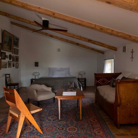 La Perroya Hotel Visan ภายนอก รูปภาพ
