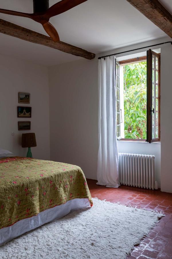 La Perroya Hotel Visan ภายนอก รูปภาพ
