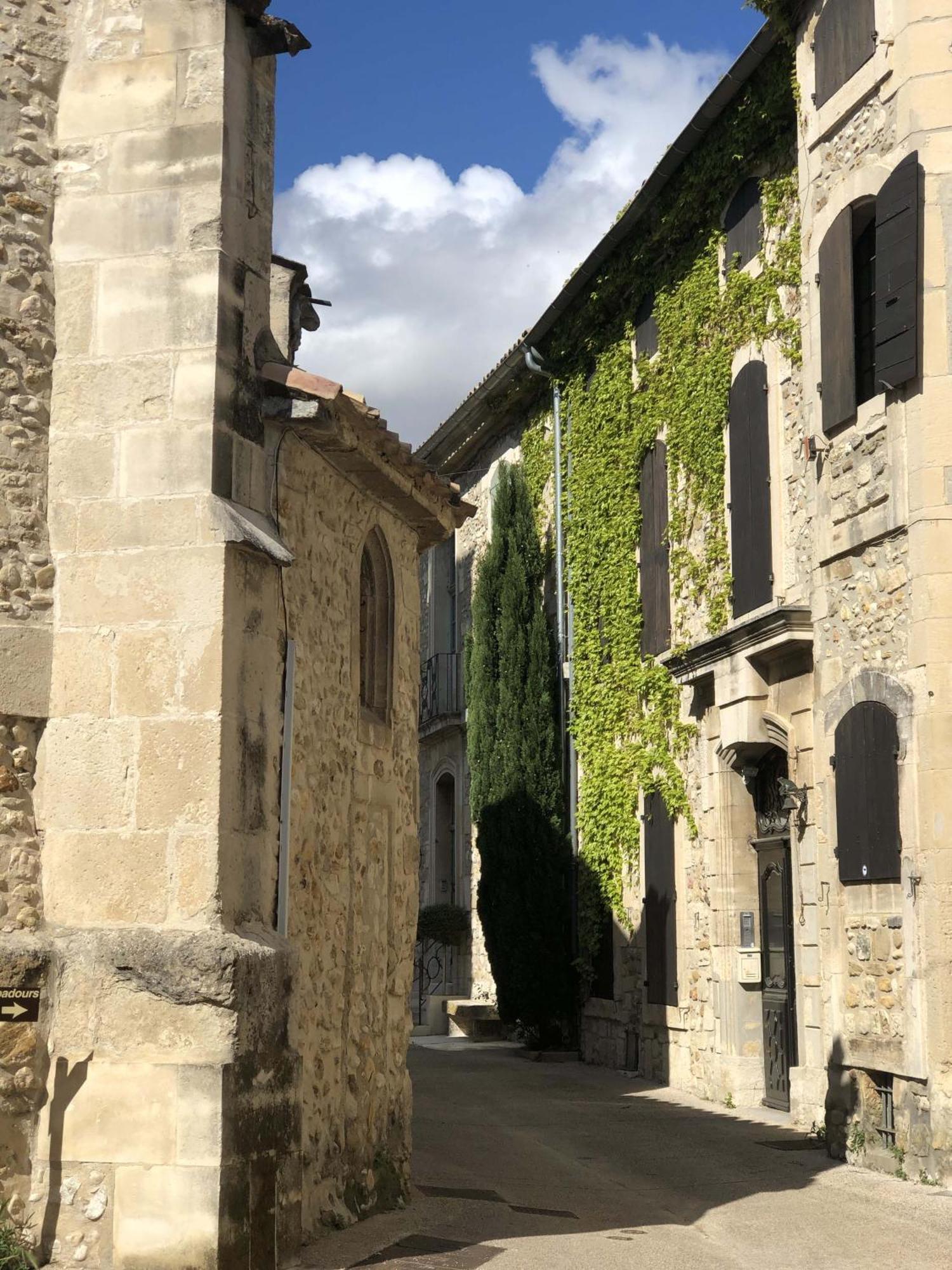 La Perroya Hotel Visan ภายนอก รูปภาพ