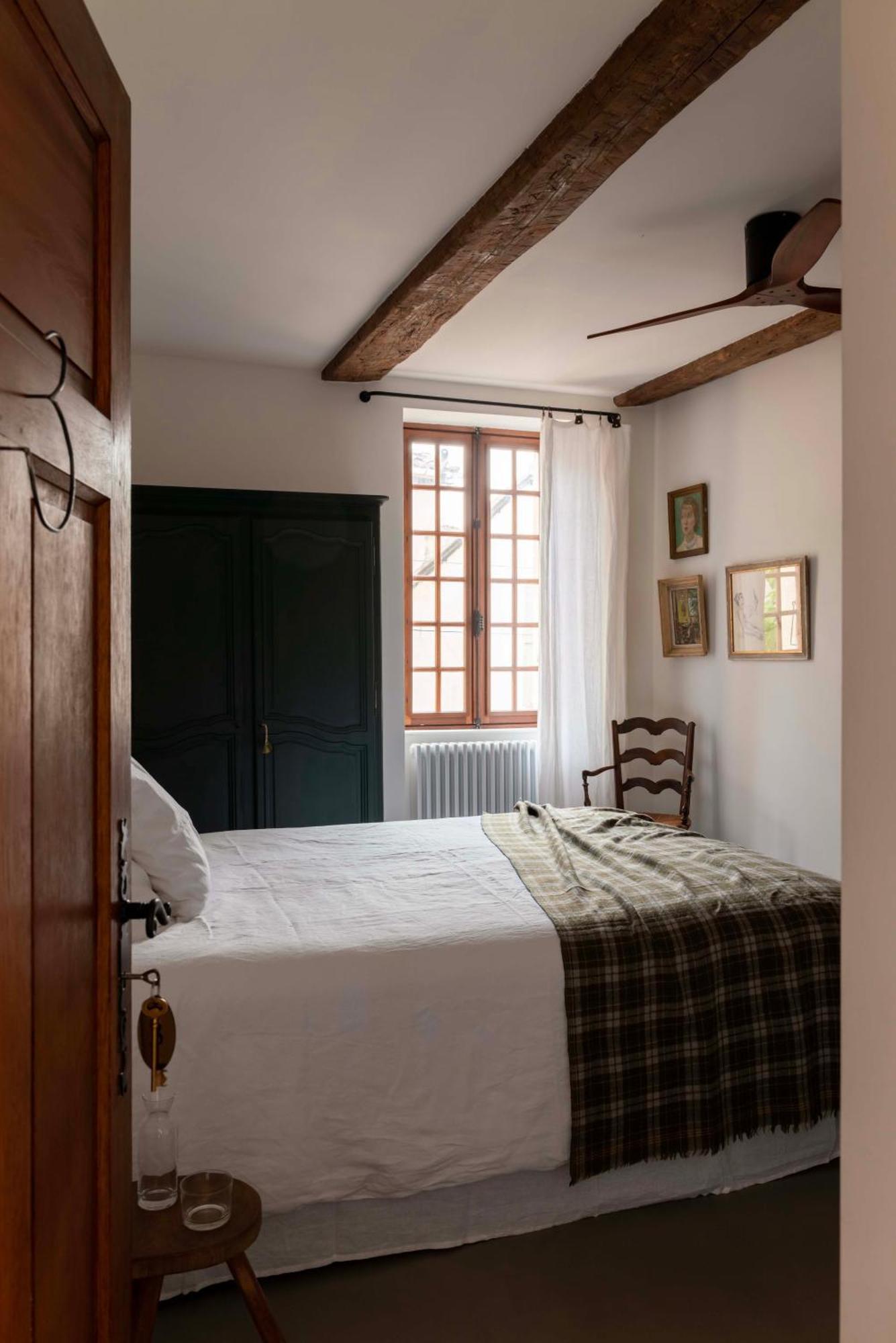 La Perroya Hotel Visan ภายนอก รูปภาพ